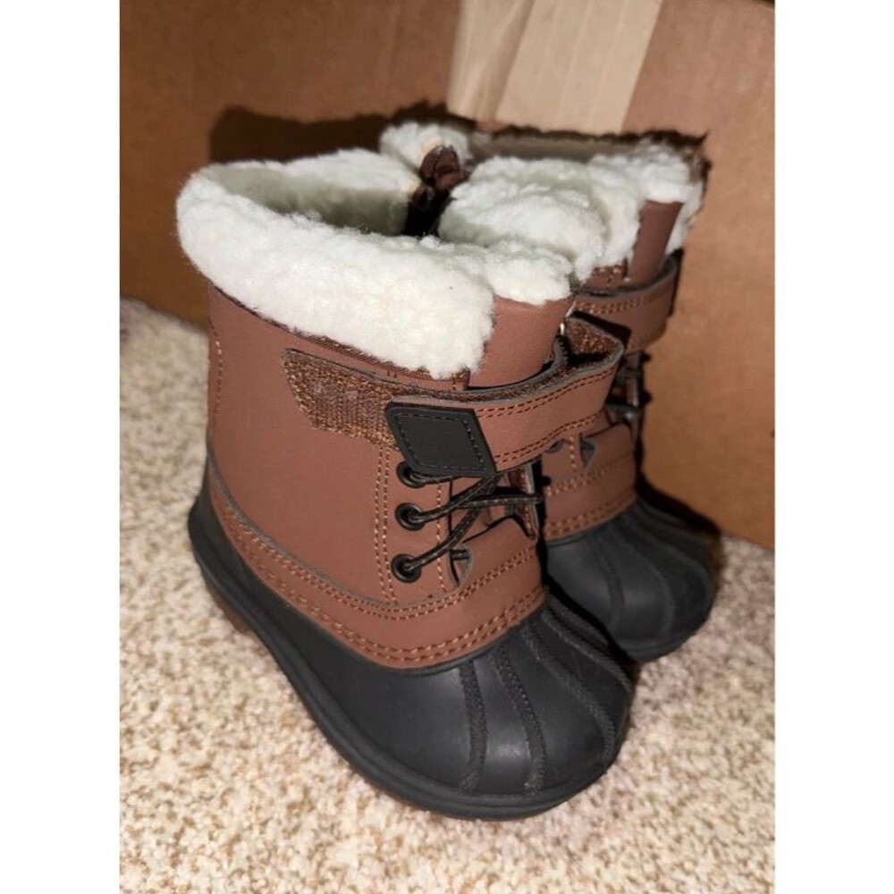 Snow Boots